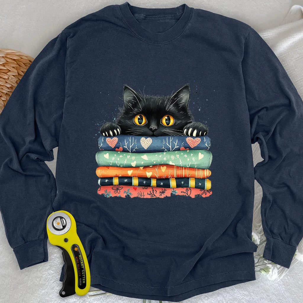 Cat On The Fabric Long Sleeve T-shirt