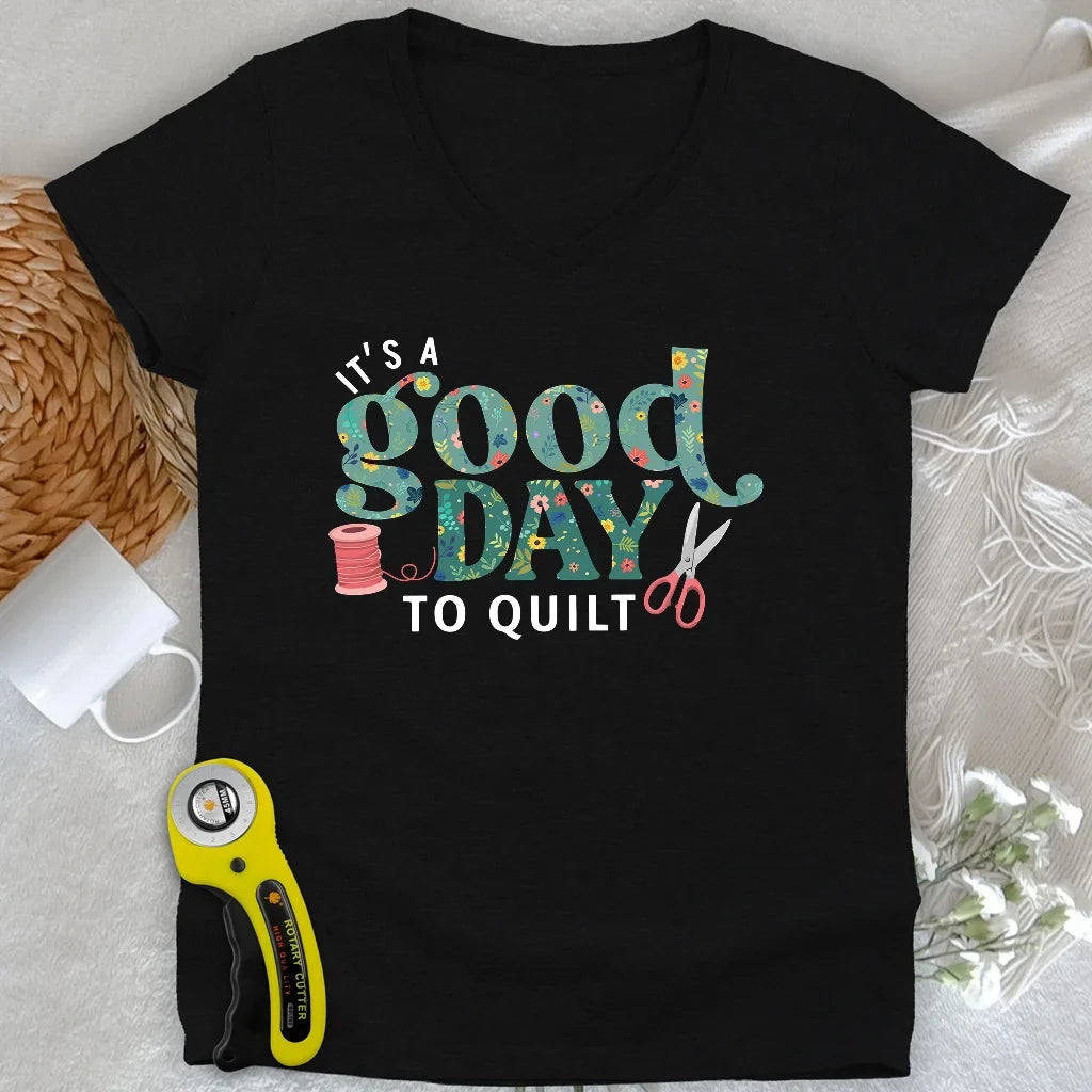 Quiltday Lady V-neck