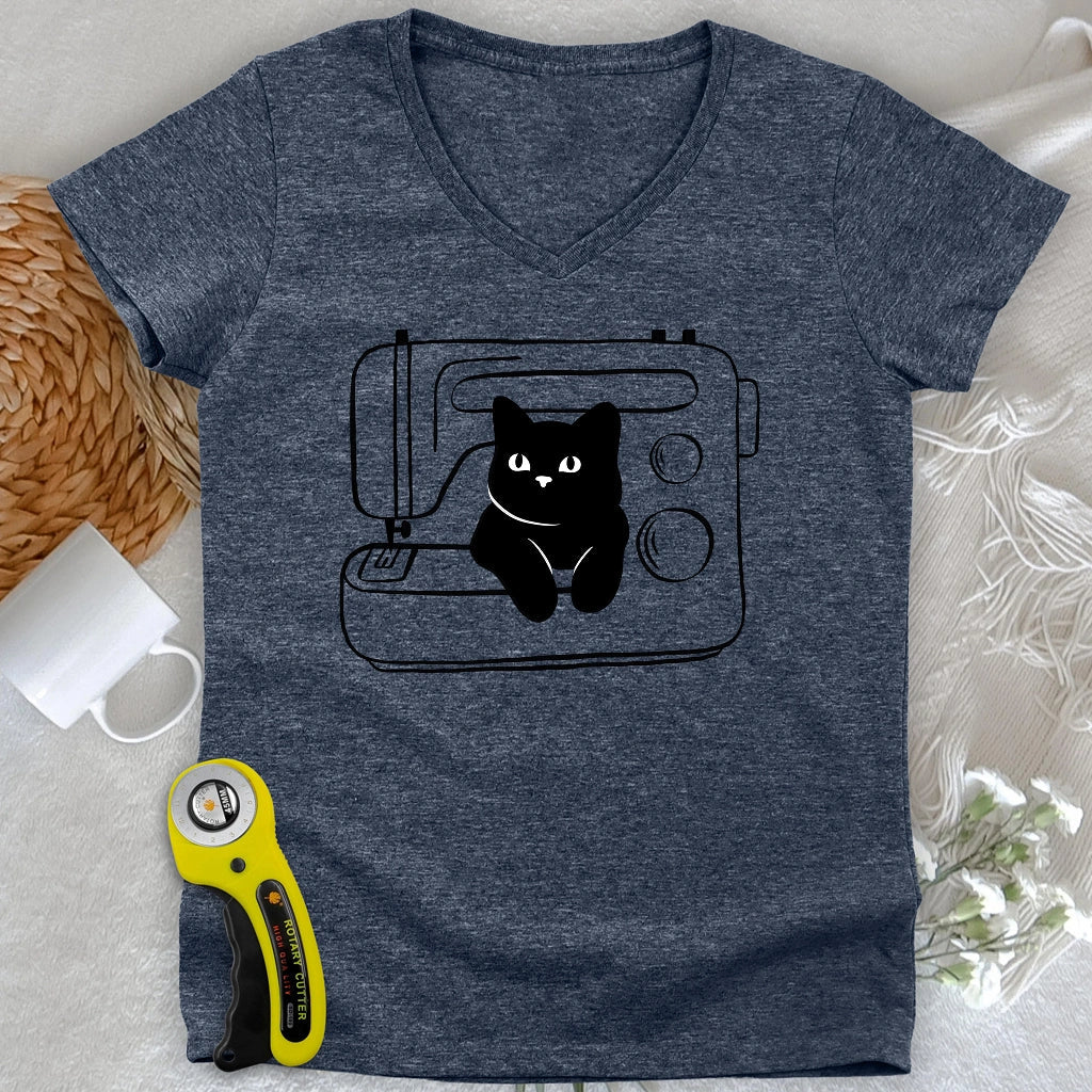 Black cat machine Lady V-neck
