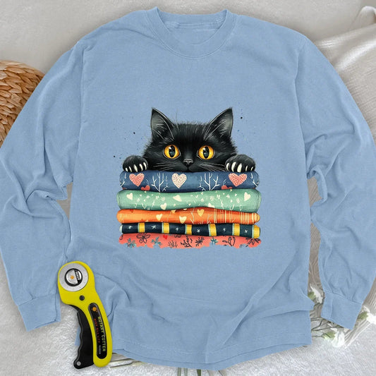 Cat On The Fabric Long Sleeve T-shirt
