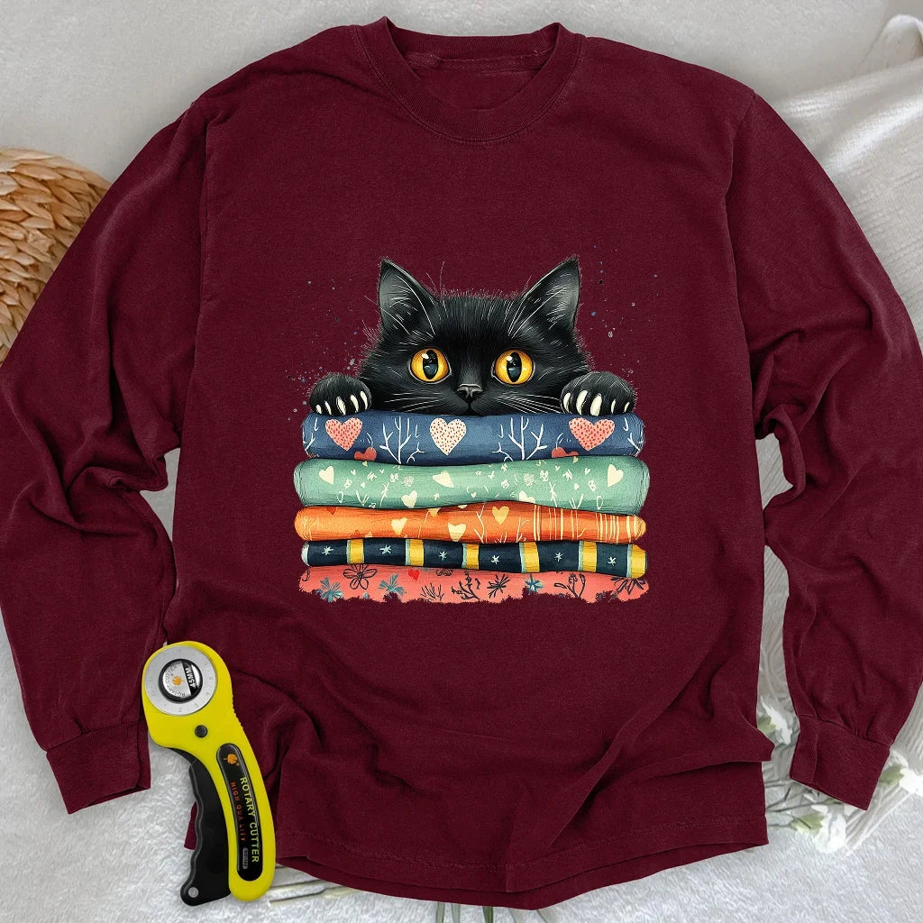 Cat On The Fabric Long Sleeve T-shirt