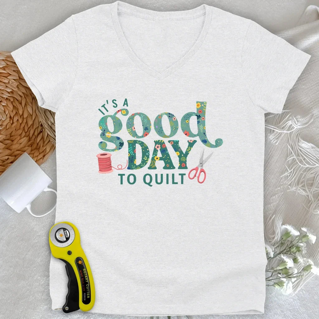 Quiltday Lady V-neck